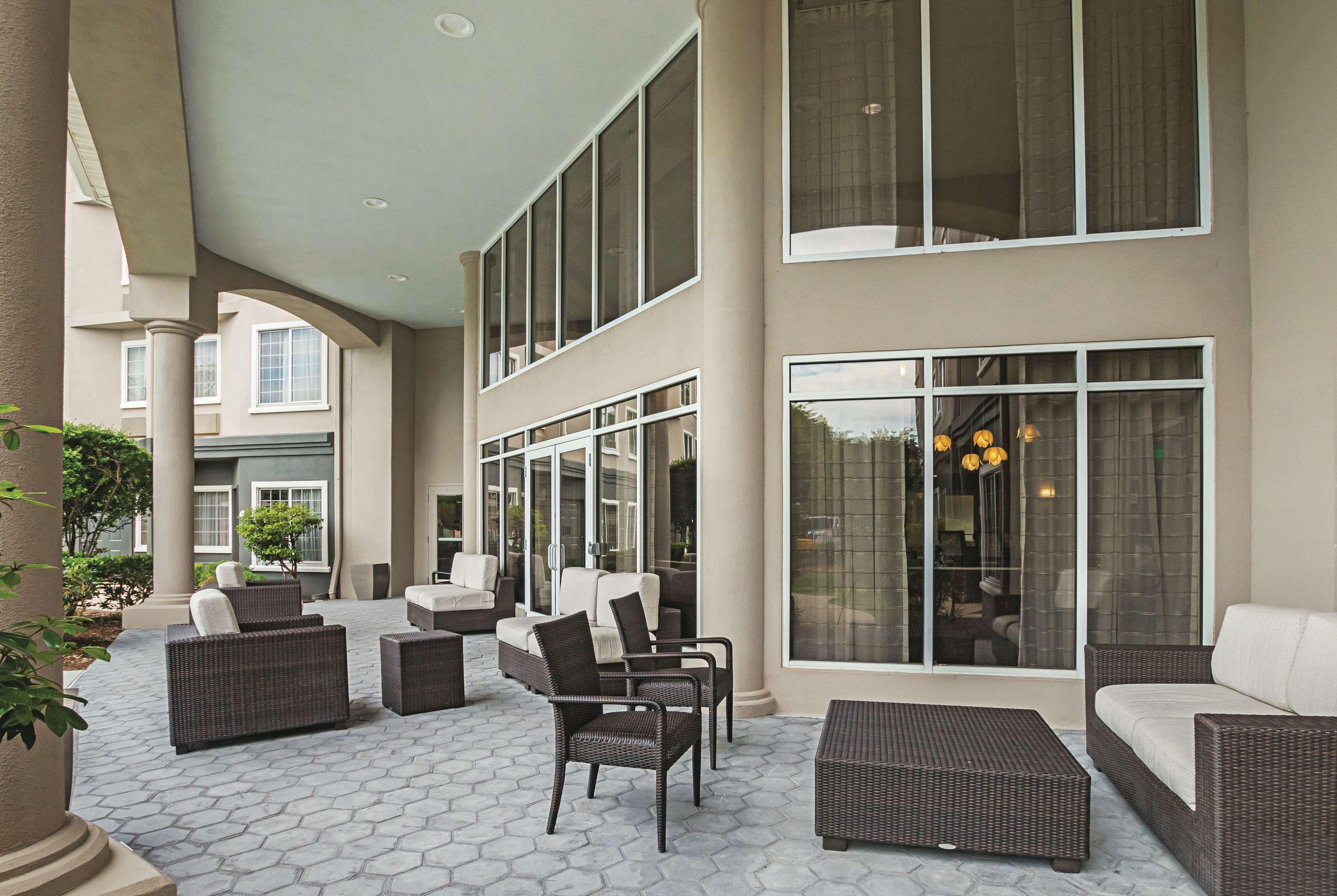 La Quinta By Wyndham Fort Worth North Exterior photo