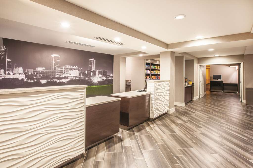 La Quinta By Wyndham Fort Worth North Interior photo
